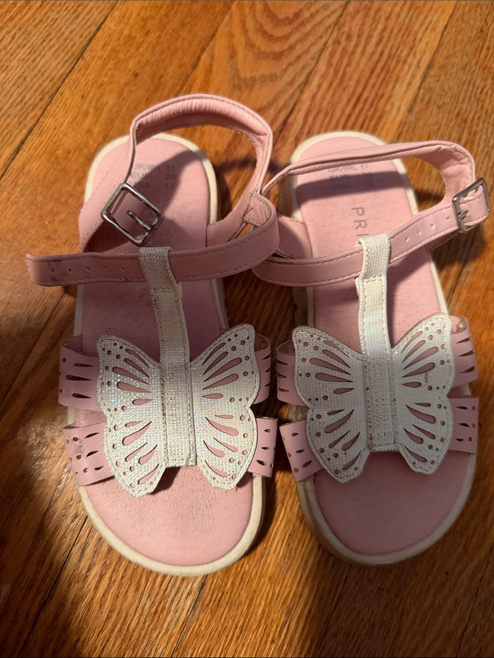 Little girl sandals
